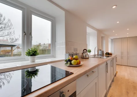 The kitchen at 1 Cobbs Well, Fowey