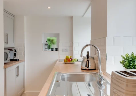 The kitchen at 1 Cobbs Well, Fowey