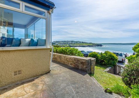 The patio at 1 Cranfield, Polzeath