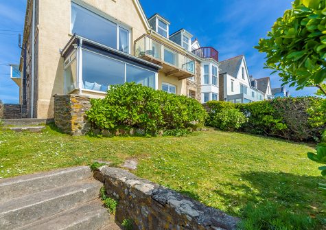 The garden at 1 Cranfield, Polzeath