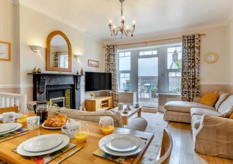 The dining area at 1 Dolphin Court, Woolacombe