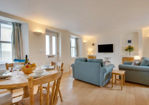 The living & dining area at 1 Peverell Cottages, Porthleven