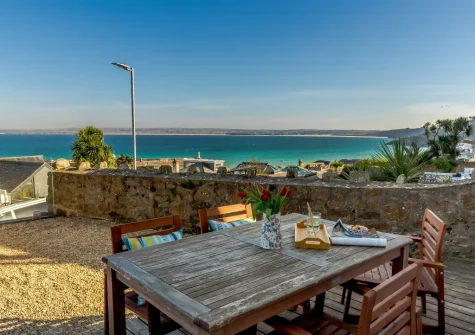 The terrace & alfresco dining area at 1 Seabirds House, St Ives
