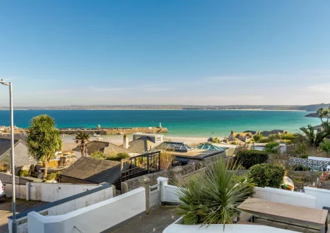 The view from the terrace & alfresco dining area at 1 Seabirds House, St Ives