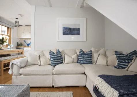 The living area at 1 The Cottages, Ludgvan