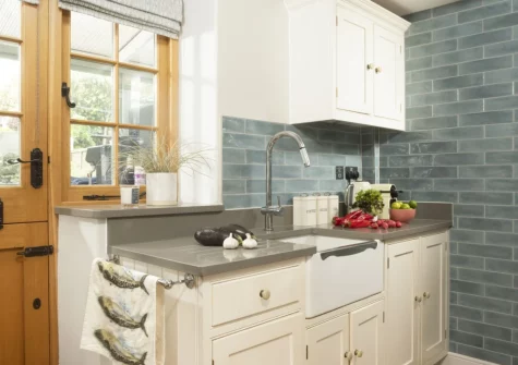 The kitchen at 1 The Cottages, Ludgvan