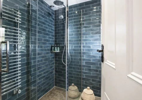 The shower room at 1 The Cottages, Ludgvan