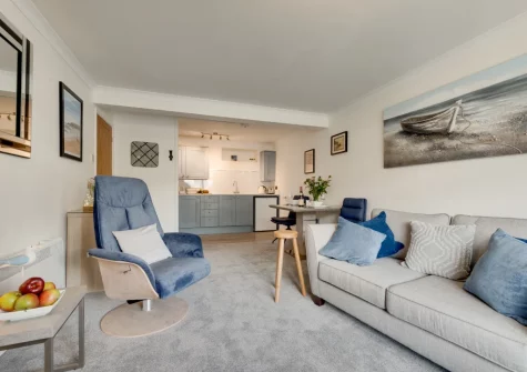 The living area at 1 West Quay, Looe
