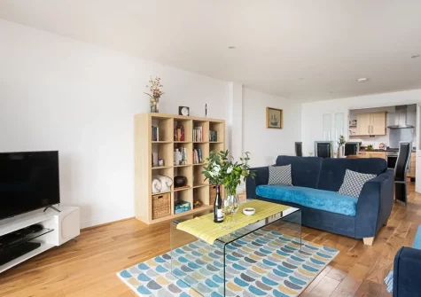 The living area at 10 Bredon Court, Newquay