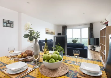 The dining area at 10 Bredon Court, Newquay