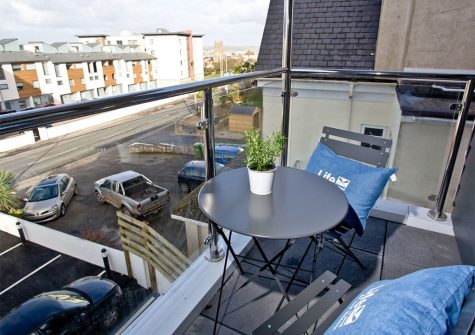 The balcony at 10 Seaquest, Newquay