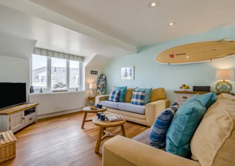 The living area at 10 The Watermark, Newquay