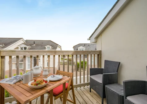 The balcony & outdoor sitting area at 10 The Watermark, Newquay