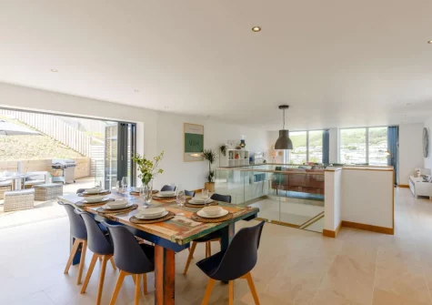 The dining area at 11 Beachdown, Challaborough