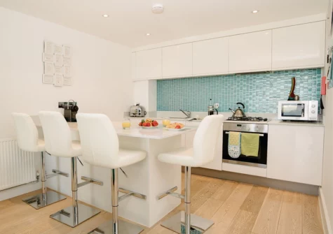 The kitchen & dining area at 11 Ocean Gate, Newquay