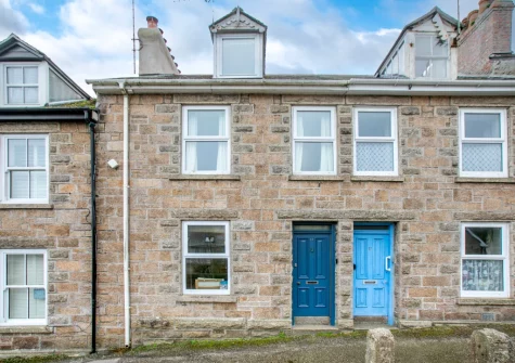 11 Trenwith Terrace is a beautifully decorated holiday home that's just a short walk from Porthminster Beach