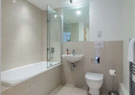 The bathroom at 11 Zinc, Newquay