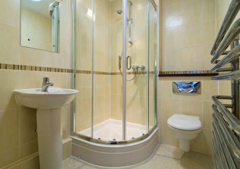 The en-suite to bedroom #1 @ 14 Ocean 1
