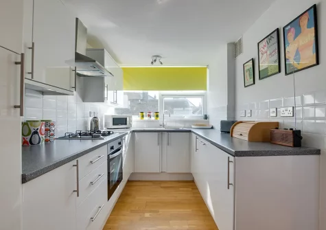 The kitchen at 15 Piazza, St Ives