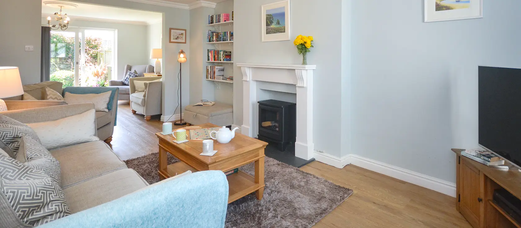 18 Raleigh Close, Padstow is a spacious 4-bedroom home in peaceful cul-de-sac location. Enjoy vast living spaces, enclosed garden sanctuary & easy access to Cornwall's culinary capital and stunning coastline for unforgettable family holidays.