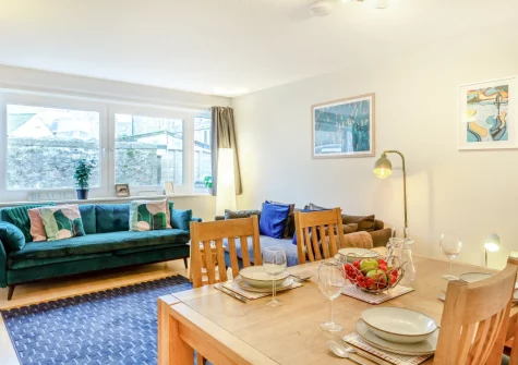 The living & dining area at 18 St Nicholas Court, St Ives