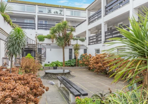 The pretty courtyard at St Nicholas Court, St Ives