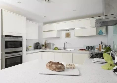 The kitchen at 18 The Sands, Carbis Bay