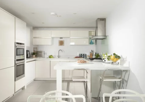The kitchen at 18 The Sands, Carbis Bay