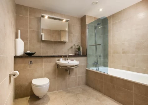 The bathroom at 18 The Sands, Carbis Bay