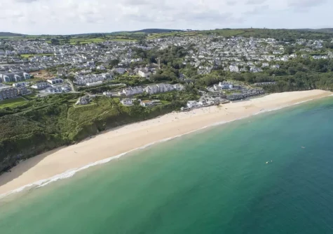 18 The Sands is an exceptional base for exploring the beaches & towns along the beautiful St Ives Bay coastline