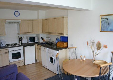 The kitchen @ 2 Fishermans Loft