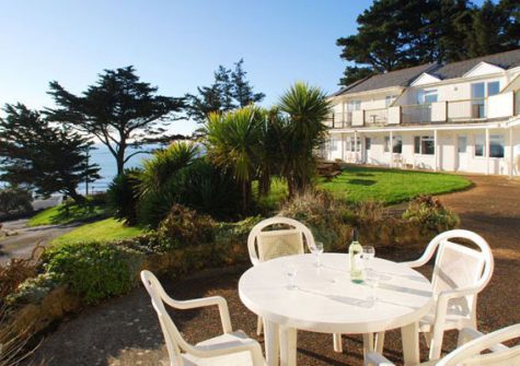 The terrace @ 2 Mount Brioni