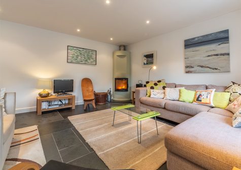 The living area at 2 The Fish Cellars, Port Quin