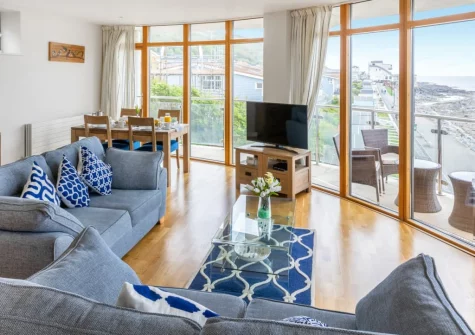 The living & dining area at 22 Horizon View, Westward Ho!