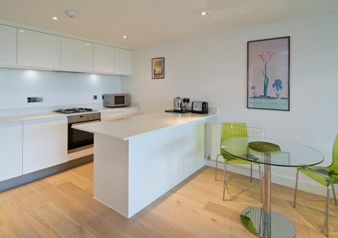 The kitchen @ 22 Ocean Gate, Newquay