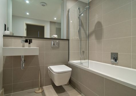 The bathroom @ 22 Ocean Gate, Newquay