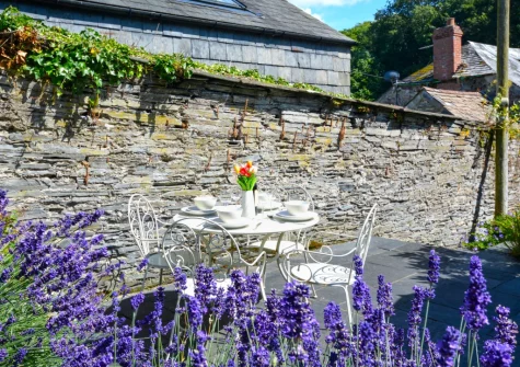 The terrace, barbecue & alfresco dining area at 26 Church Lane, Padstow