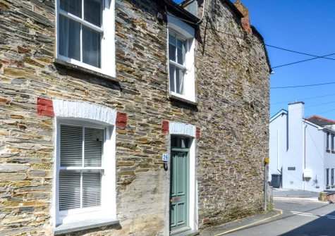 26 Church Lane is superbly located on a quiet street in picturesque Padstow