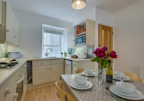 The kitchen & dining area at 26 Wesley Place, St Ives