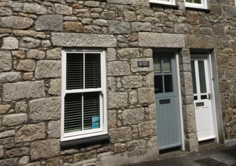 26 Wesley Place is a pretty stone cottage on a quiet lane in central St Ives