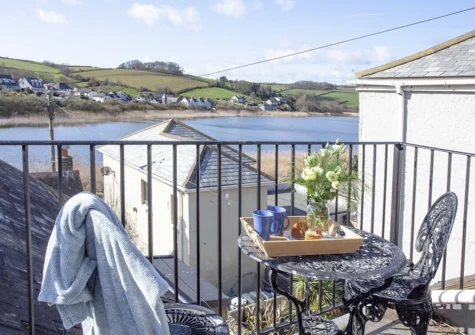 The balcony at 3 Bayview, Torcross