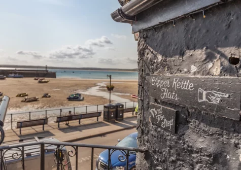 3 Copper Kettle doesn't have an outdoor space but you'll certainly benefit from its central location