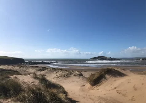 Beach goers will be spoilt for choice with the array of nearby beaches & pretty covesBeach goers will be spoilt for choice with the array of nearby beaches & pretty coves