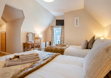 Bedroom #2 at 3 Pentyre House, Padstow