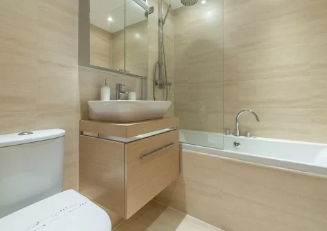 The bathroom at 3 Sandy Lane, Carbis Bay