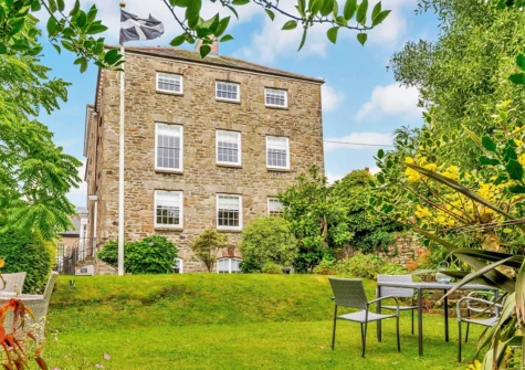 The garden at 3 The Square, Penryn