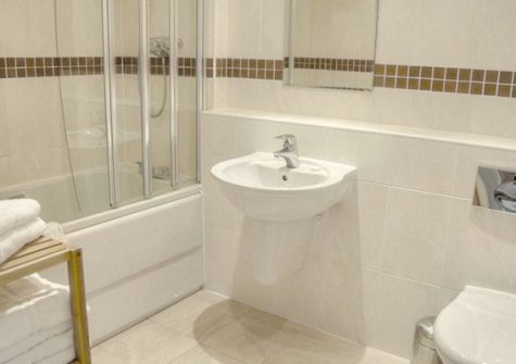 The bathroom @ 30 Waves, Newquay