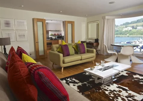 The living area at 32 Dart Marina, Dartmouth