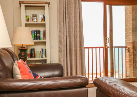 The living area at 37 Ocean Park, Westward Ho!