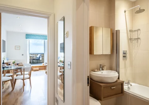 The bathroom at 4 Fernhill, Carbis Bay